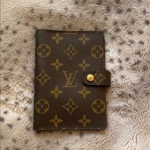 Louis Vuitton Small ring Agenda Cover pm!